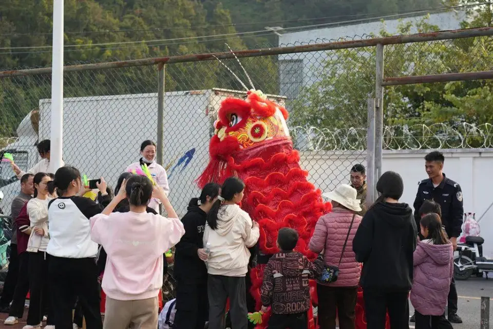 惠东县宝口镇2025年金蛇显瑞党群篮球友谊赛开赛，共庆新春佳节